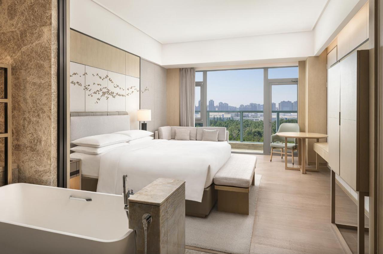 Yantai Marriott Hotel Екстер'єр фото