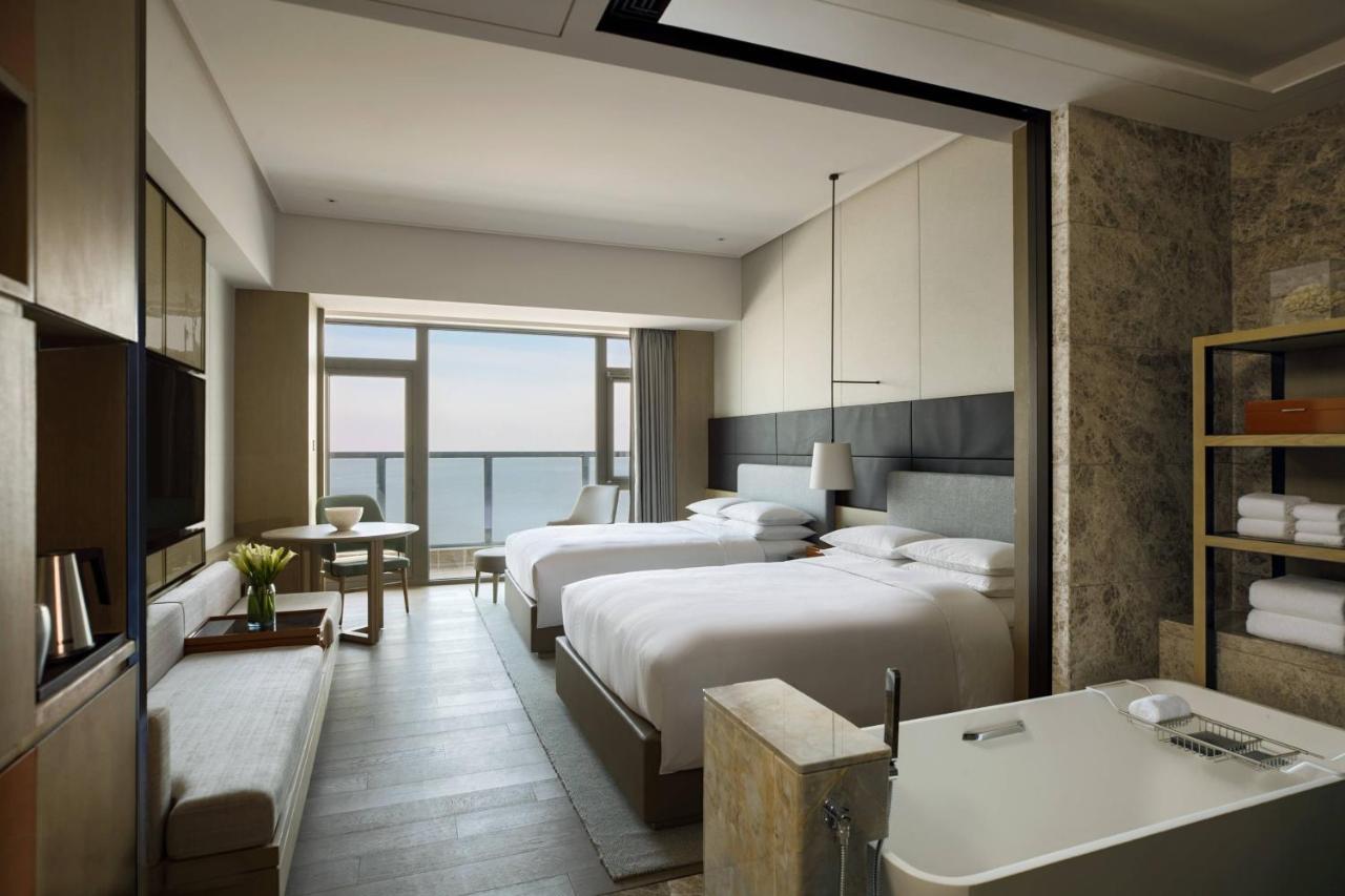 Yantai Marriott Hotel Екстер'єр фото